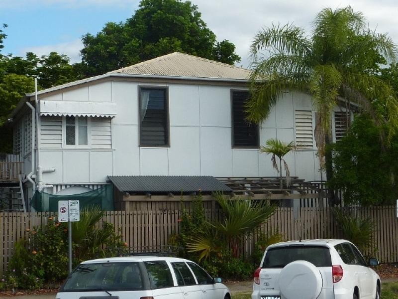 206B Grafton Street, Cairns QLD 4870