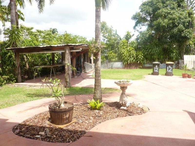 2/12 Allan Street, Bungalow QLD 4870