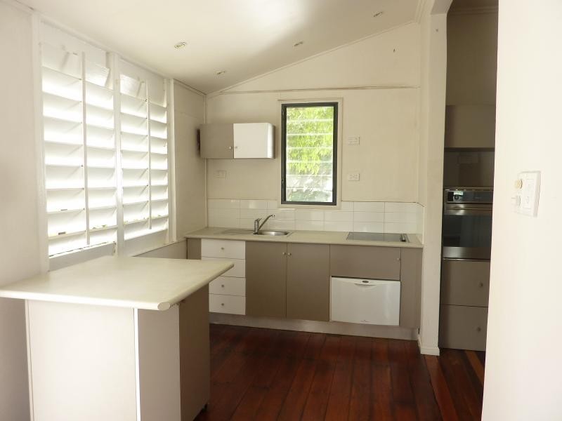 206A Grafton Street, Cairns QLD 4870