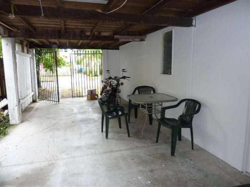 21 Warrego Street, Cairns City QLD 4870