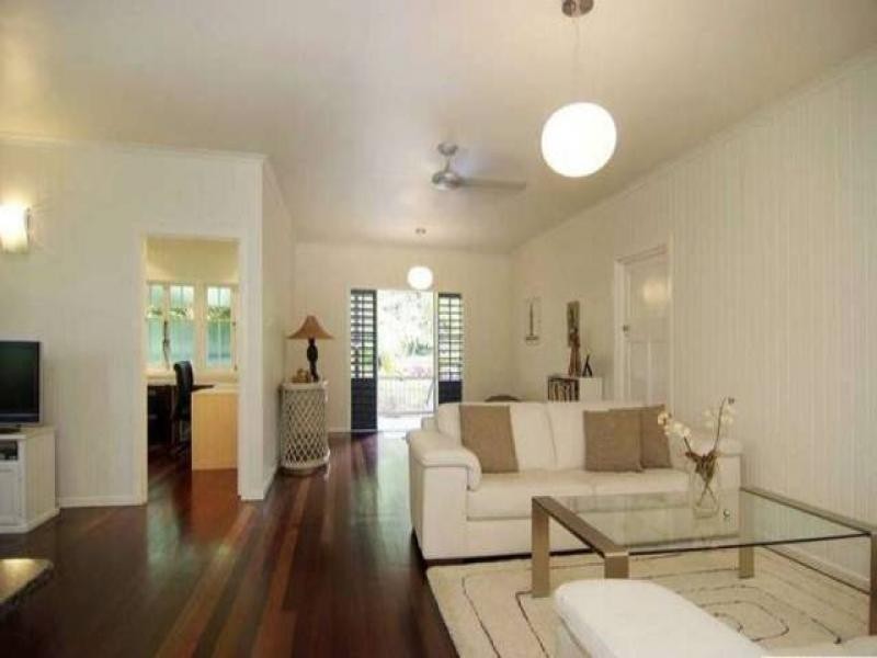 16 Kuranda Crescent, Kuranda QLD 4881