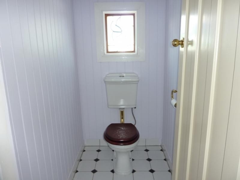 236 Aumuller Street, Westcourt QLD 4870