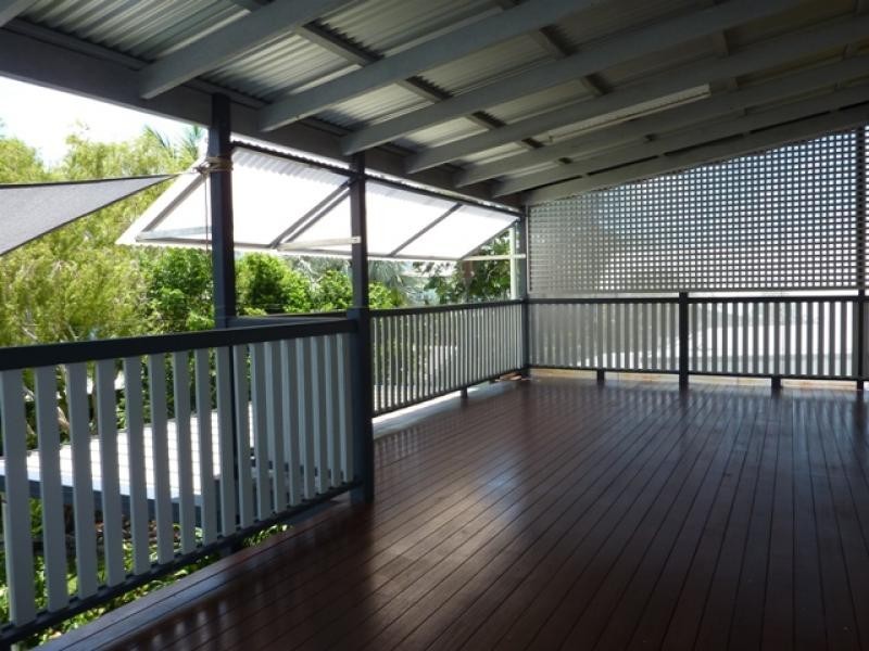 236 Aumuller Street, Westcourt QLD 4870