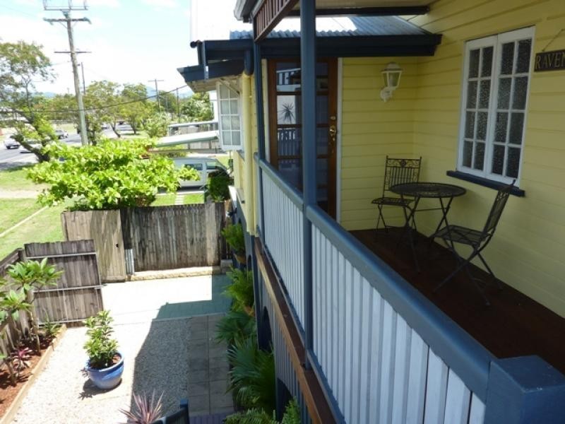 236 Aumuller Street, Westcourt QLD 4870