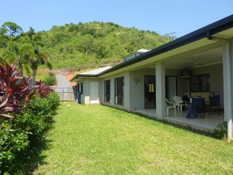 23 Sunbird Drive, Woree QLD 4868