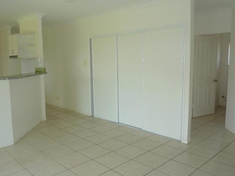 23 Sunbird Drive, Woree QLD 4868