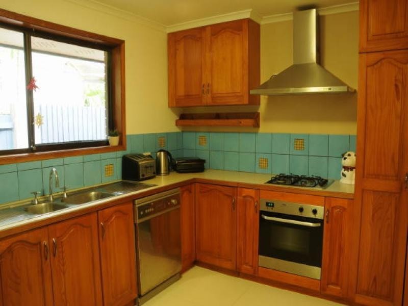 17 Thais Street, Palm Cove QLD 4879