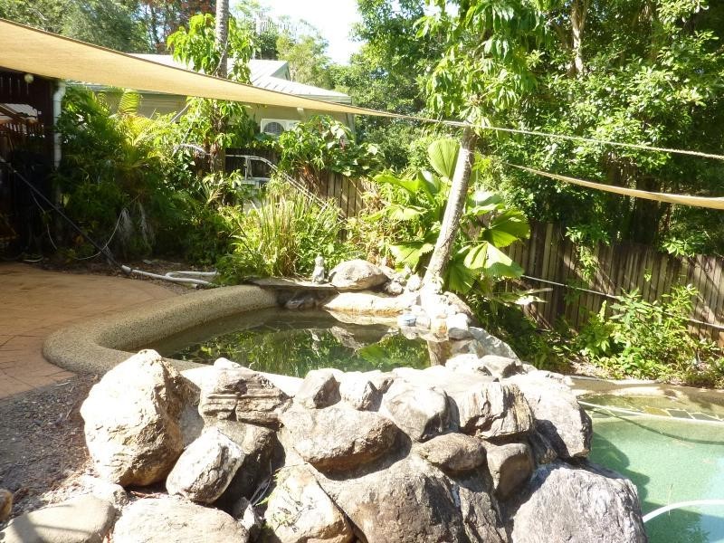 18 Hermes Close, Mooroobool QLD 4870