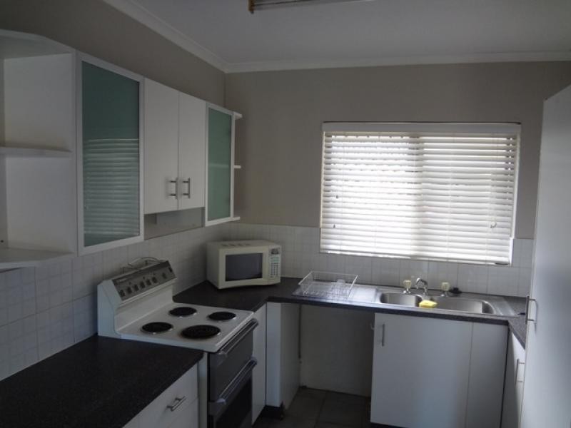 2/14 Girralong Street, Woree QLD 4868