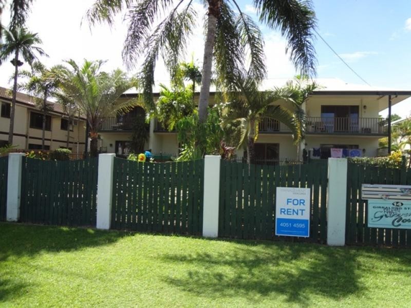 2/14 Girralong Street, Woree QLD 4868