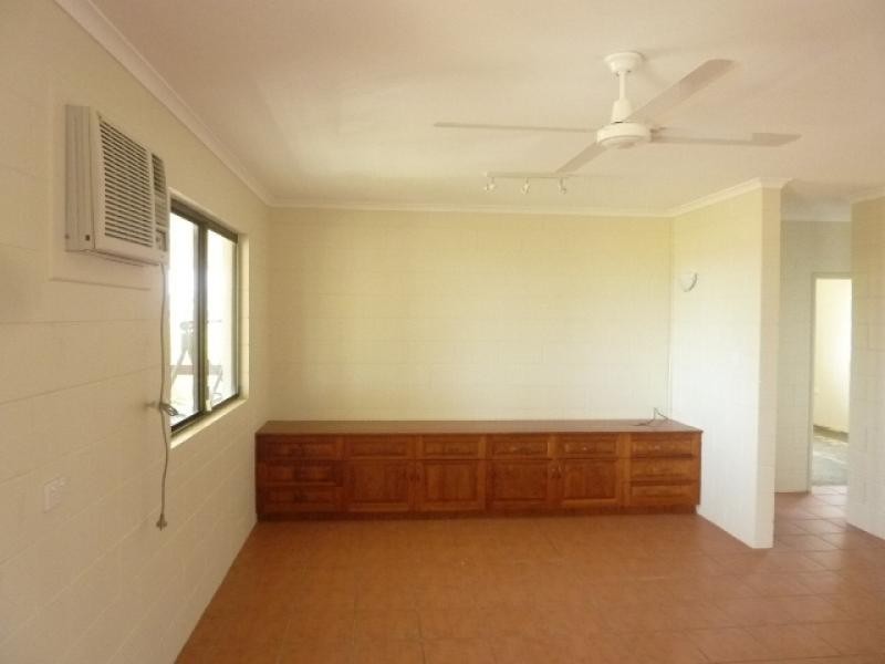 79 Taylor Street, Tully Heads QLD 4854