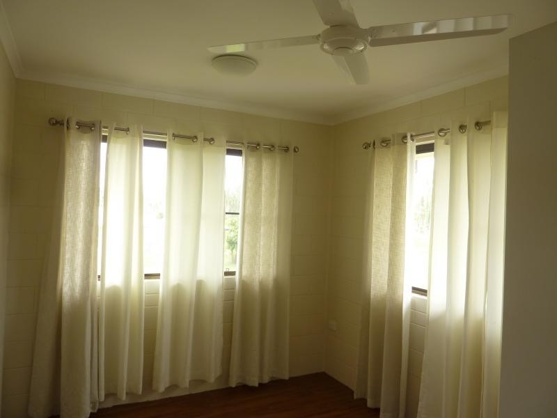 79 Taylor Street, Tully Heads QLD 4854