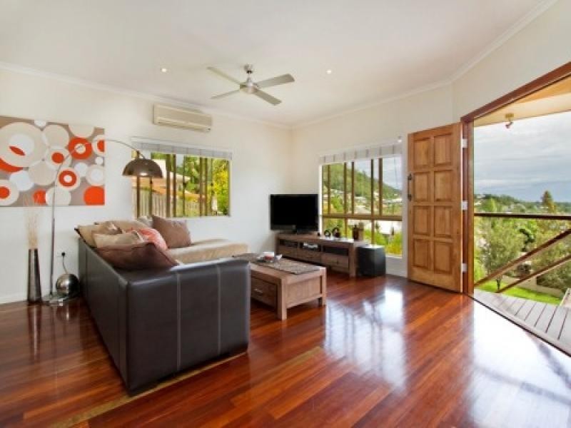 19 Guthrie Close, Bentley Park QLD 4869