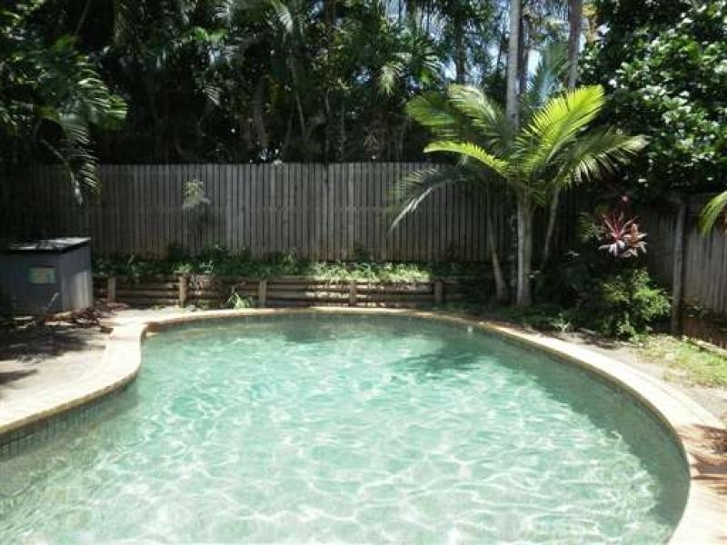 6/17 Sandown Close, Woree QLD 4868