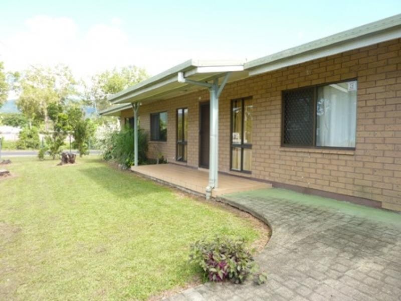 98 Dillon Street, Westcourt QLD 4870
