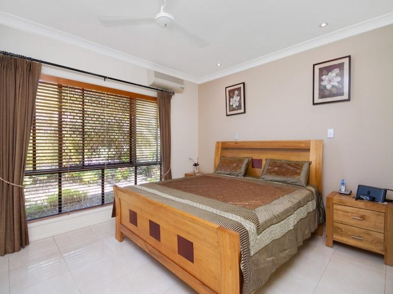 39 Chesterfield Close, Brinsmead QLD 4870