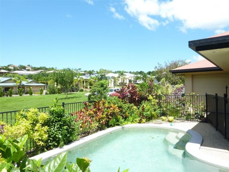 39 Chesterfield Close, Brinsmead QLD 4870