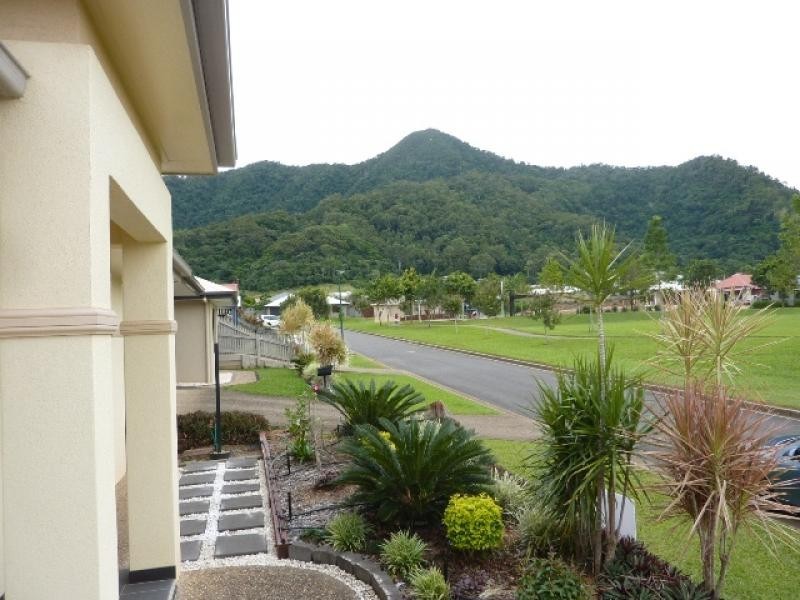 3 Lakefield Street, Mount Sheridan QLD 4868