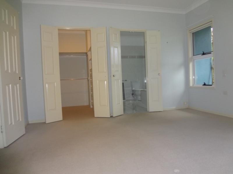 1 Albizia Close, Redlynch QLD 4870