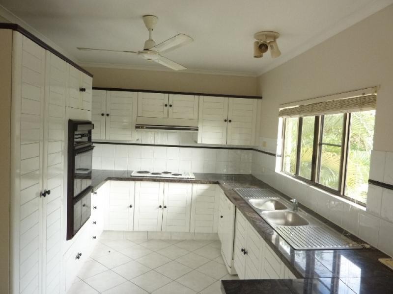 49 Gavin Street, Smithfield QLD 4878