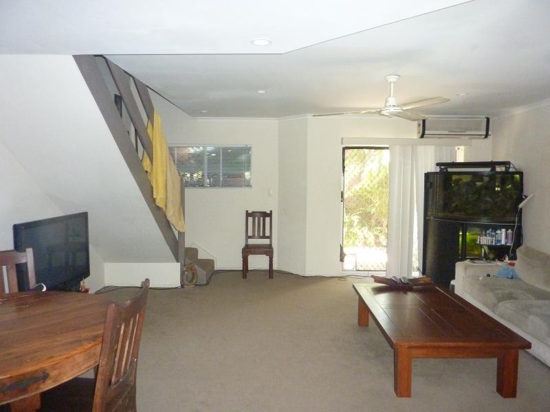 12/11-12 Maytown Close, Manoora QLD 4870