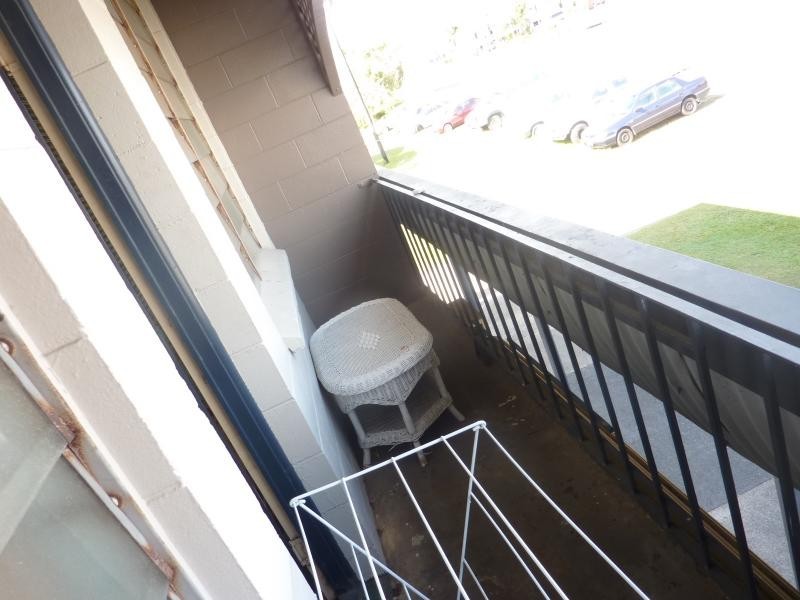 10/2 Kidston Street, Bungalow QLD 4870