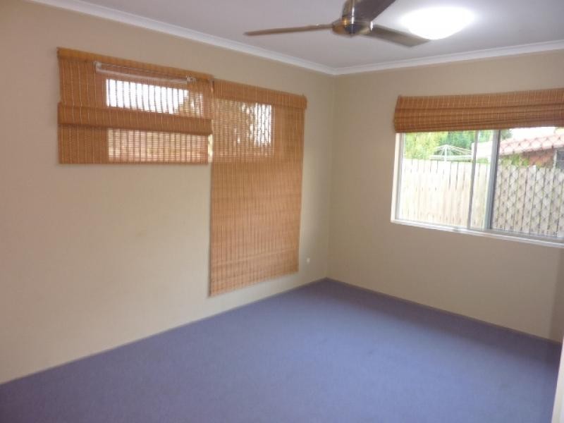 8 Sorrento Street, Woree QLD 4868