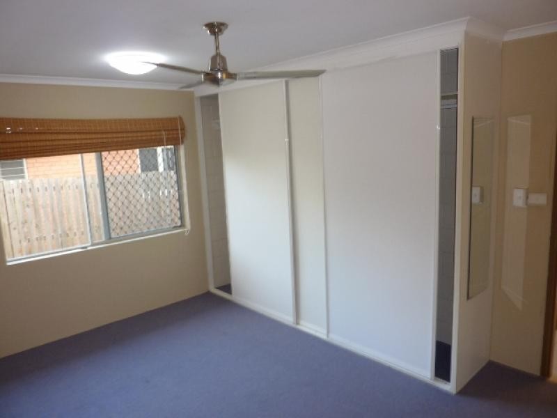 8 Sorrento Street, Woree QLD 4868