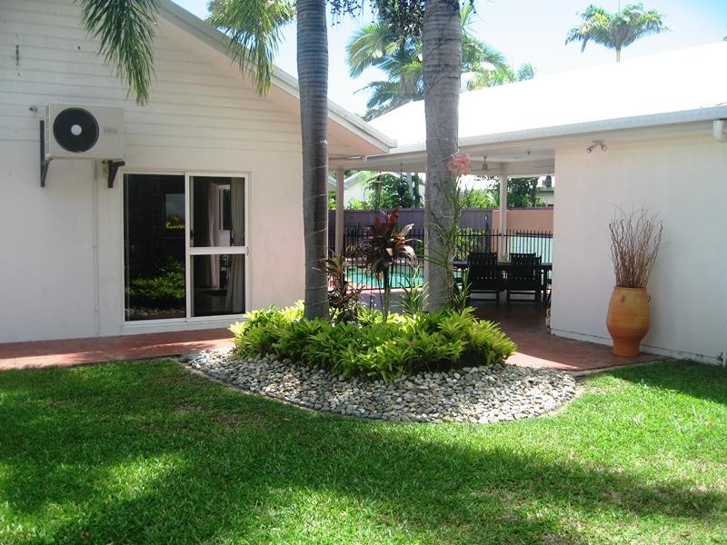 20 Agincourt St, Port Douglas QLD 4877