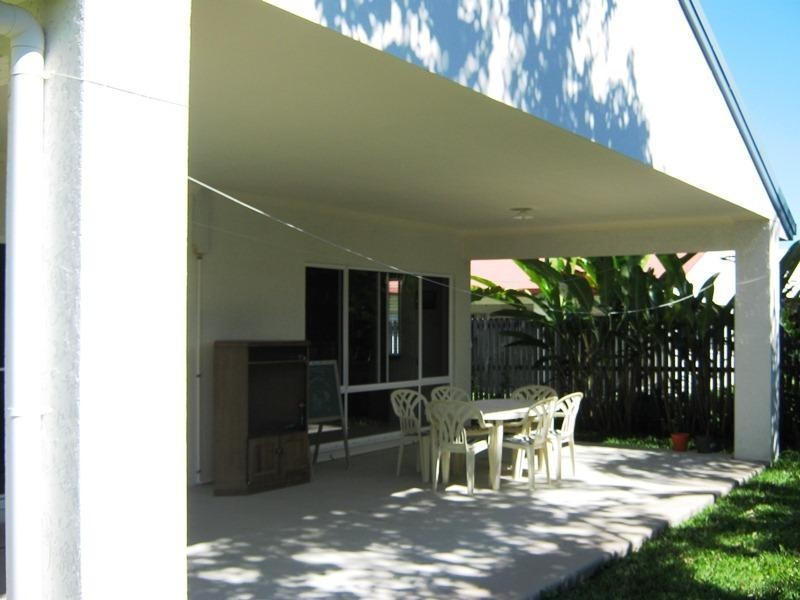 8 BROLGA STREET, Port Douglas QLD 4877