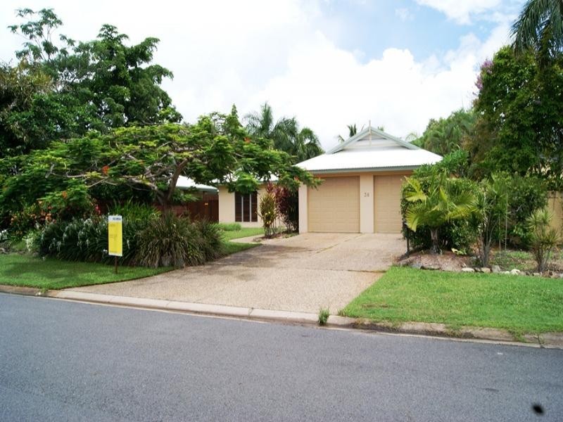 38 ENDEAVOUR STREET, Port Douglas QLD 4877
