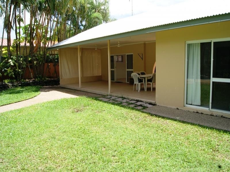 38 ENDEAVOUR STREET, Port Douglas QLD 4877