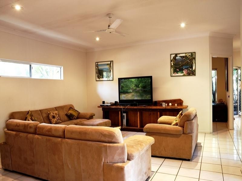 9 TROCHUS CLOSE, Port Douglas QLD 4877