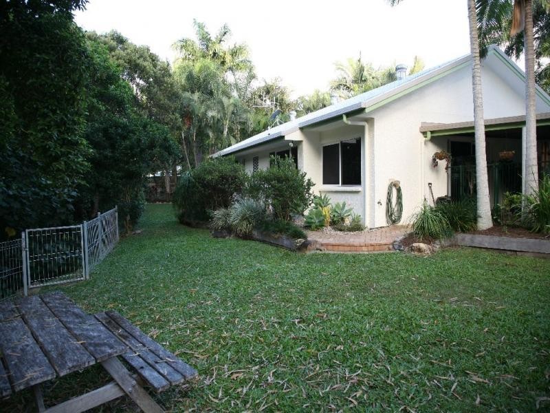 Port Douglas QLD 4877