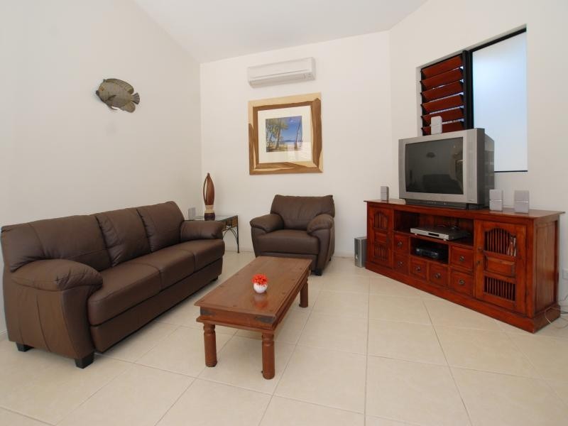 4 Baler St, Port Douglas QLD 4877