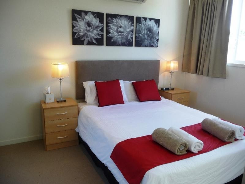 18/8 Morning Close, Oasis Villas, Port Douglas QLD 4877