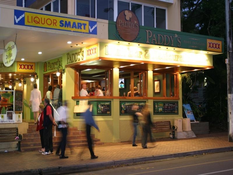 8 Macrossan, Port Douglas QLD 4877