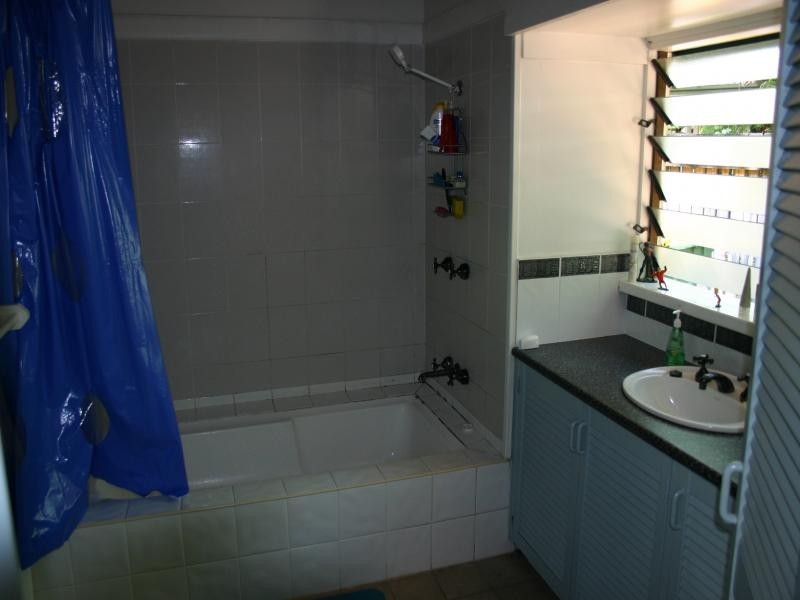 10 ATOLL, Port Douglas QLD 4877