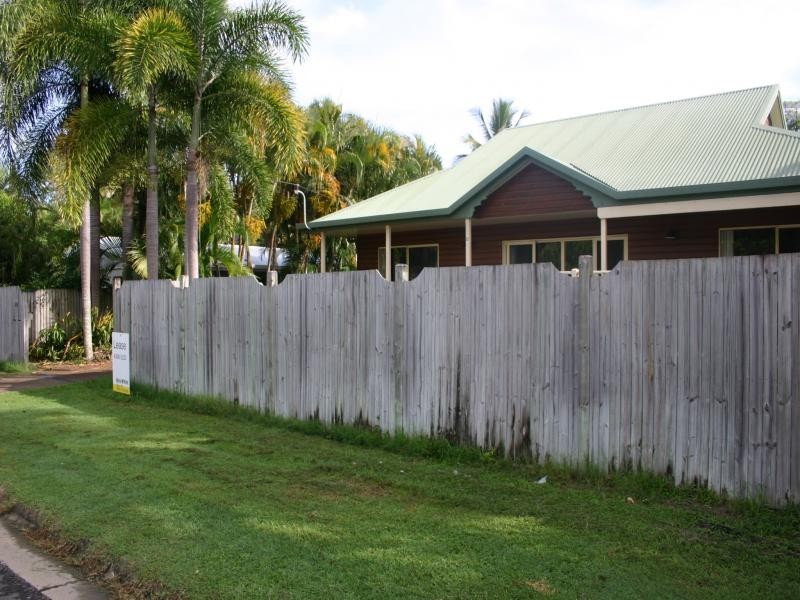 1/21 Limpet Avenue, Port Douglas QLD 4877