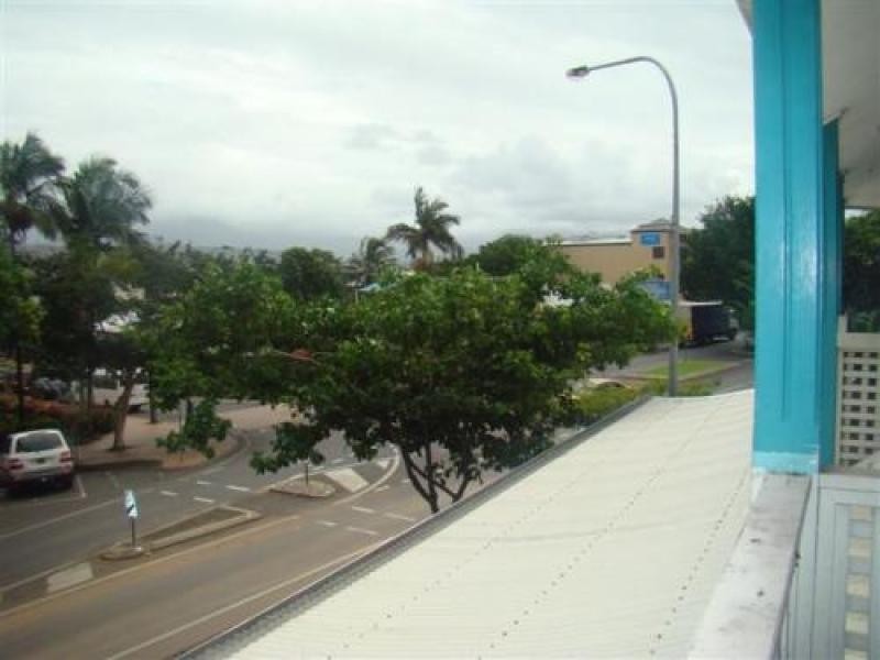 8/32 Grant and Macrossan Sts, Port Douglas QLD 4877