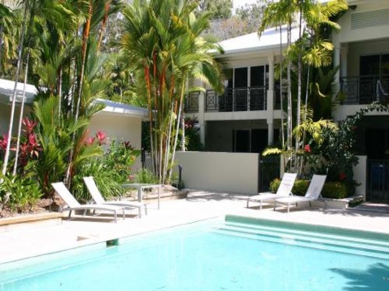 7/25 Andrews Close (Plantation House), Port Douglas QLD 4877