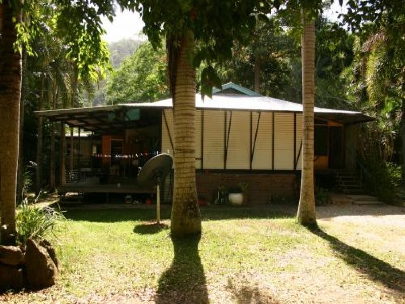 Mowbray QLD 4877