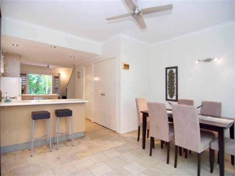 1 Fullmoon Terraces, 1/9 Craven Cl, Port Douglas QLD 4877