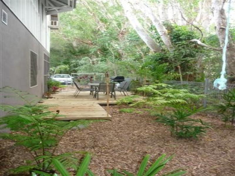 1 Fullmoon Terraces, 1/9 Craven Cl, Port Douglas QLD 4877