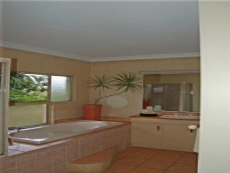 3 Cooya Beach Road, Cooya Beach QLD 4873