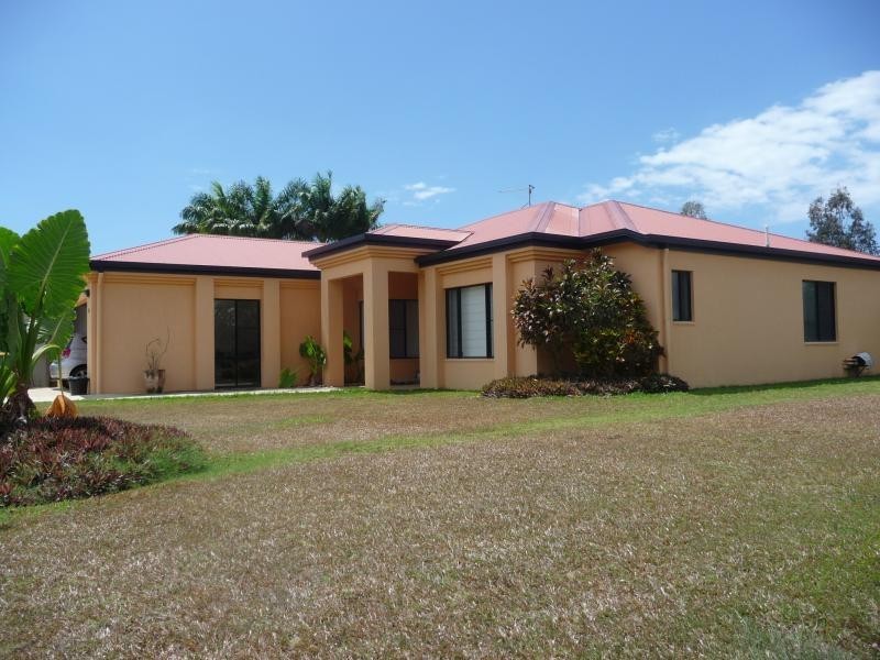28 Birdwing St, Port Douglas QLD 4877