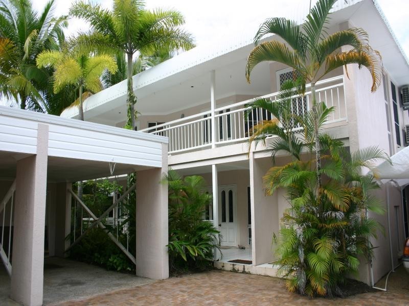 4/13 Craven Close, Port Douglas QLD 4877