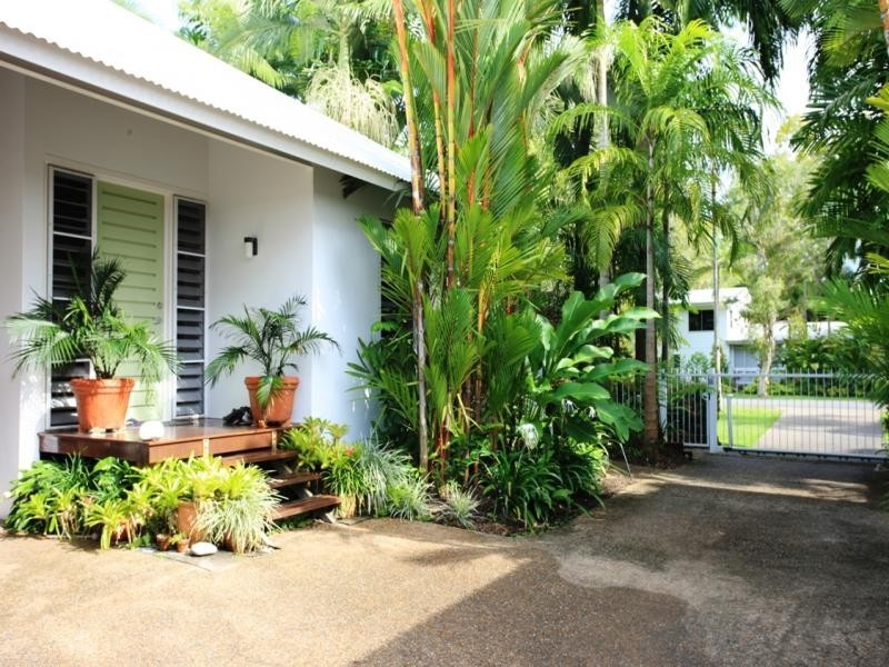 4/ Beach Villas Garrick St, Port Douglas QLD 4877
