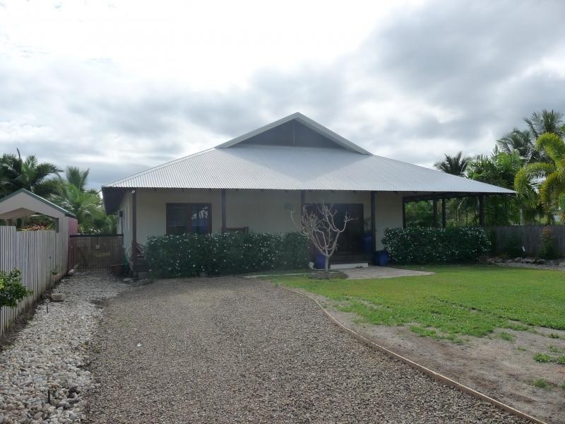 Port Douglas QLD 4877