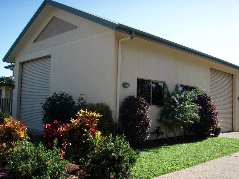 55 Endeavour St, Port Douglas QLD 4877